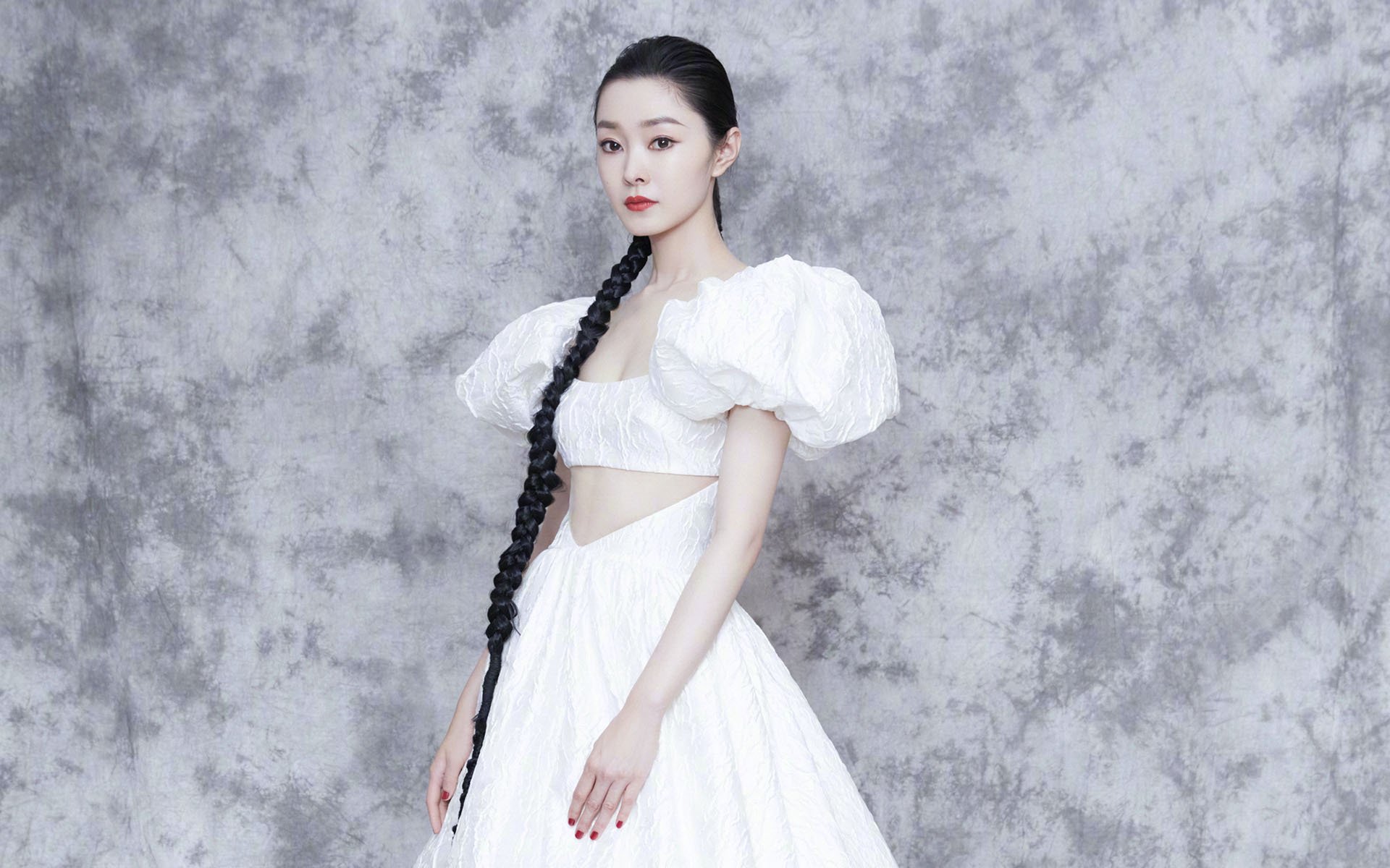 当克罗地亚铁骑遭遇德甲巨人，贝林厄姆的大舞台法则再度应验