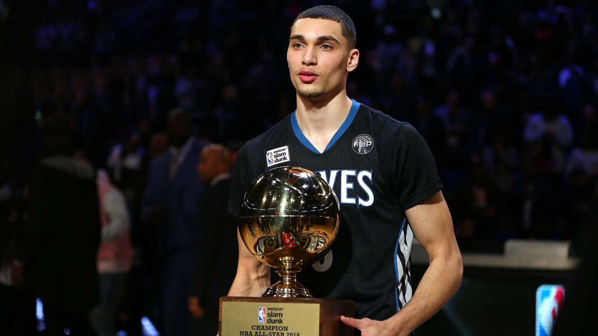 独行侠惊天逆转!最后时刻绝杀热火,新星锡安式爆发成救世主